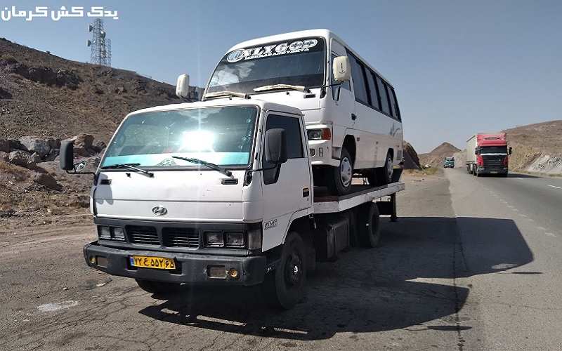 یک کش خودرو کرمان